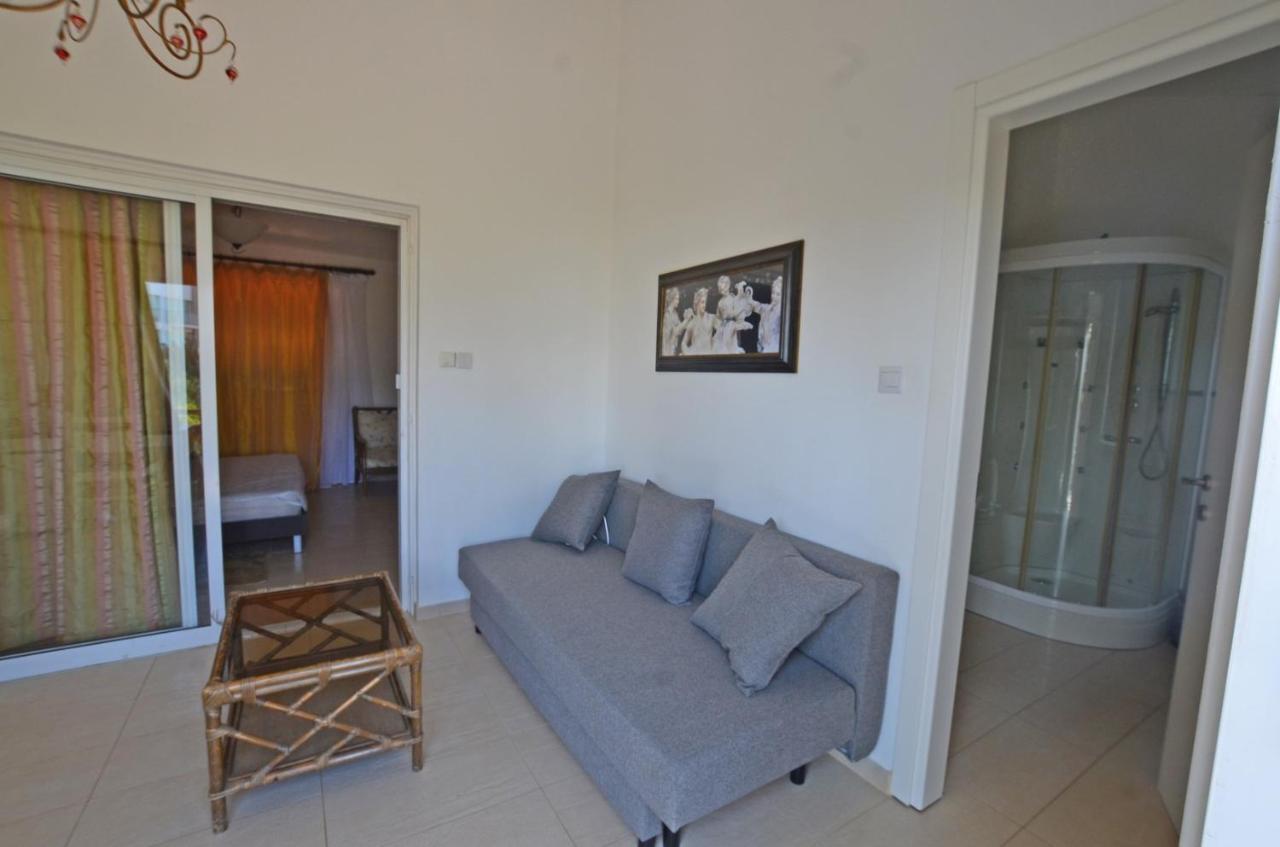 Fig Tree Villa *